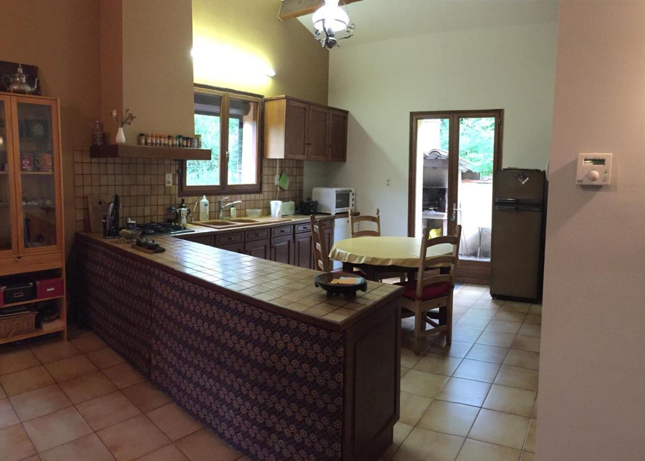 Agreable Chambre Chez Stanislas Cordes-sur-Ciel Bagian luar foto